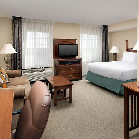 Staybridge Suites North Brunswick, An Ihg Hotel Esterno foto