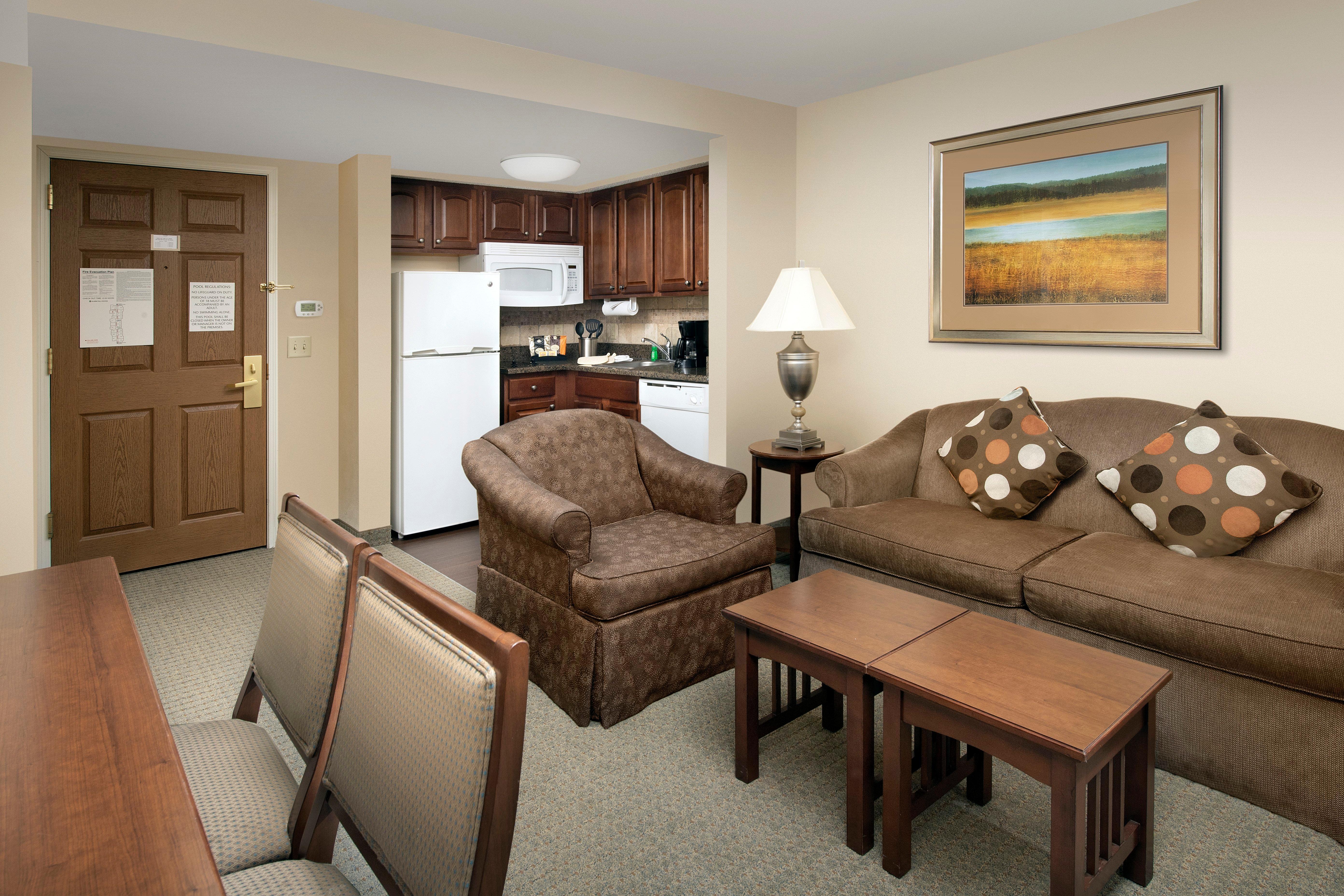 Staybridge Suites North Brunswick, An Ihg Hotel Esterno foto