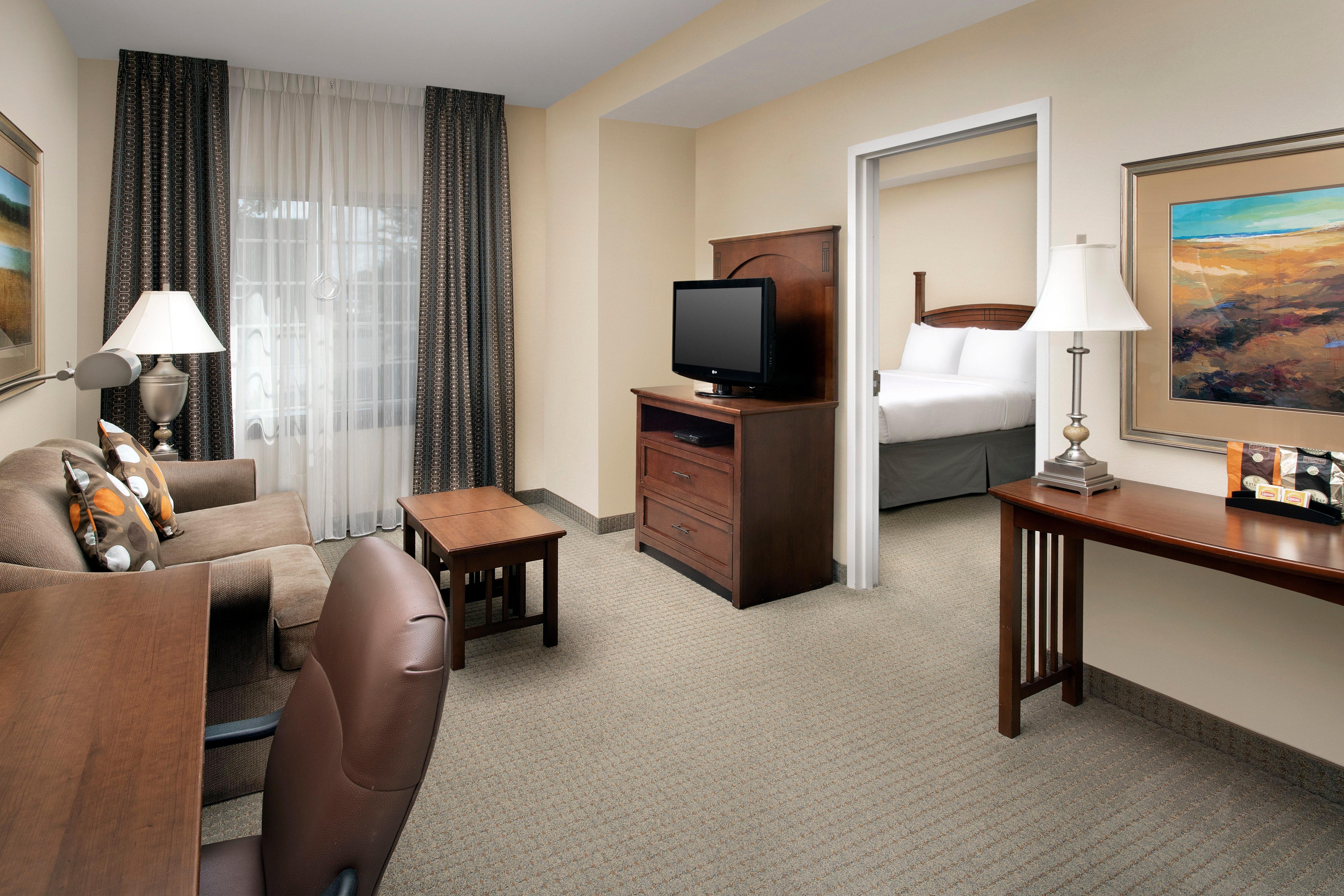 Staybridge Suites North Brunswick, An Ihg Hotel Esterno foto